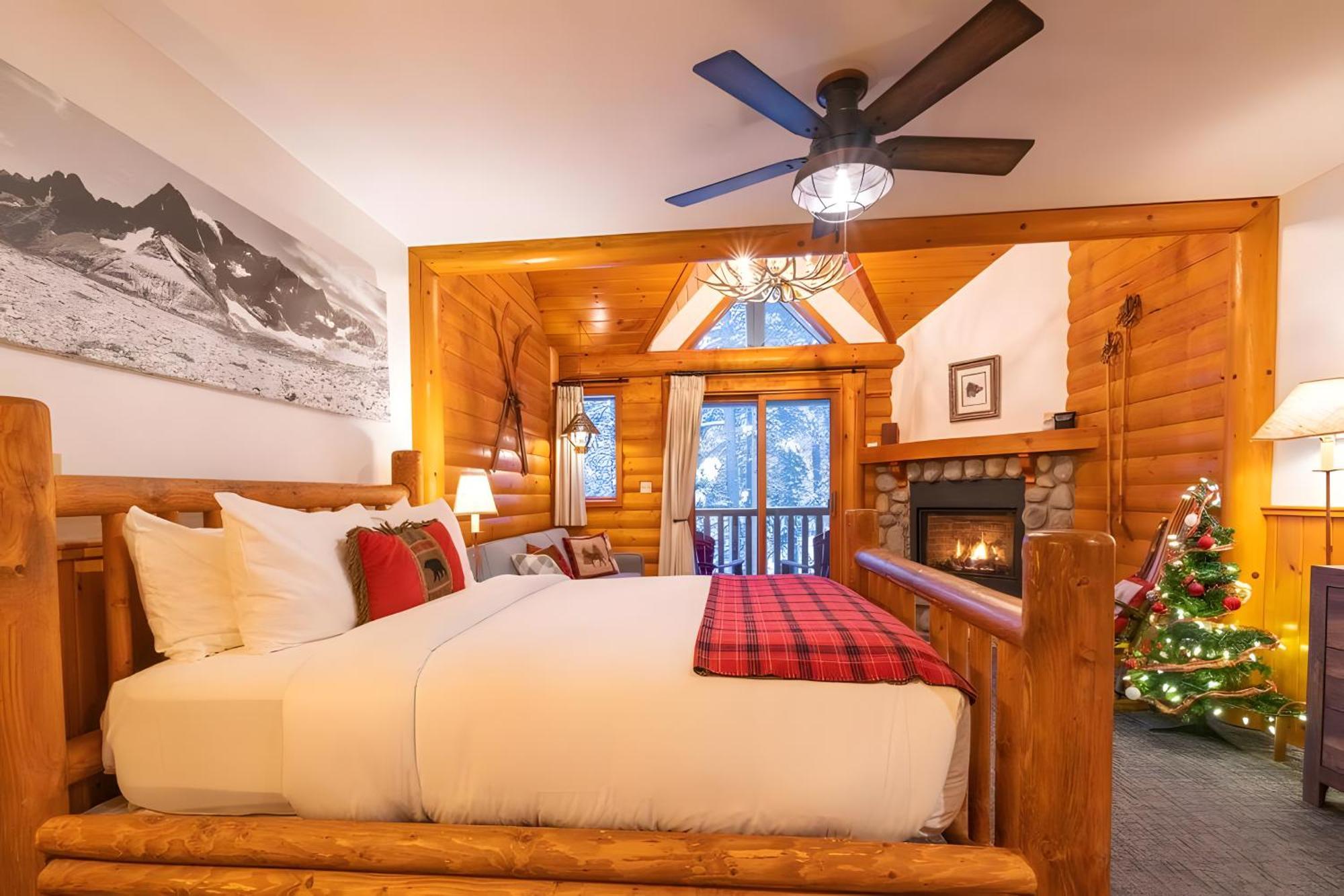 Baker Creek By Basecamp Hotel Lake Louise Exterior photo